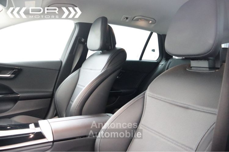 Mercedes Classe C 300 BUSINESS LINE 9 G-TRONIC - LEDER LED DAB - <small></small> 34.995 € <small>TTC</small> - #36