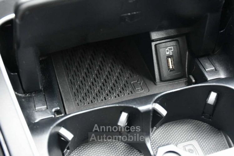 Mercedes Classe C 300 E e - AMG - VIRTUAL - CAMERA - FULL LED - TREKHAAK - - <small></small> 32.950 € <small>TTC</small> - #28