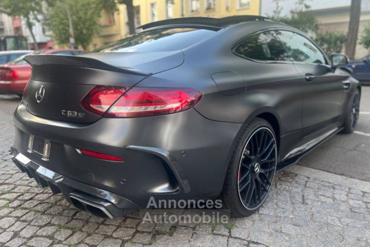 Mercedes Classe C 63 S Coupé AMG Brabus Carbon Bodykit & Sound - <small></small> 60.900 € <small>TTC</small> - #5