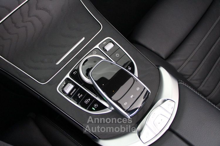 Mercedes Classe C Cabriolet 200 9G-Tronic AMG Line - <small>A partir de </small>590 EUR <small>/ mois</small> - #21