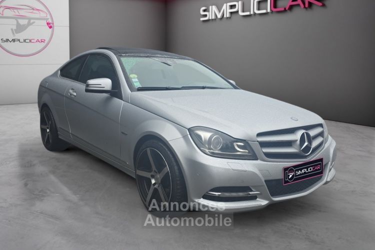 Mercedes Classe C Coupe Sport 220 CDI BlueEfficiency Executive A / TOIT / XENON - <small></small> 9.990 € <small>TTC</small> - #1