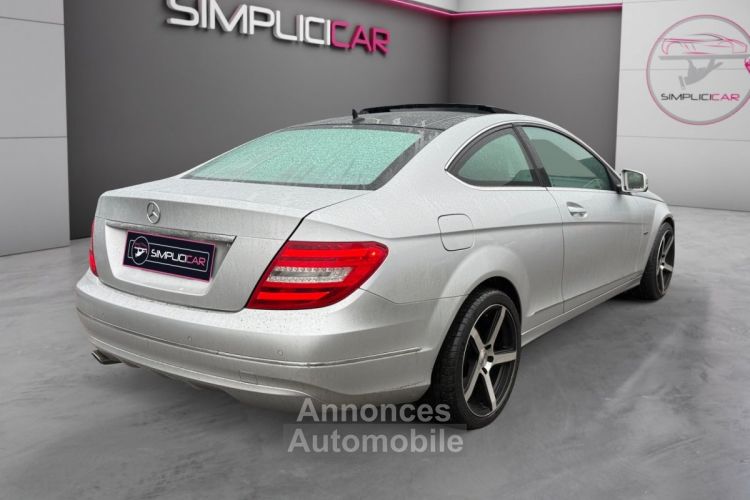 Mercedes Classe C Coupe Sport 220 CDI BlueEfficiency Executive A / TOIT / XENON - <small></small> 9.990 € <small>TTC</small> - #7