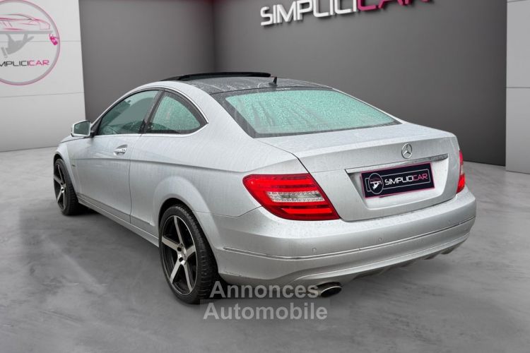 Mercedes Classe C Coupe Sport 220 CDI BlueEfficiency Executive A / TOIT / XENON - <small></small> 9.990 € <small>TTC</small> - #8