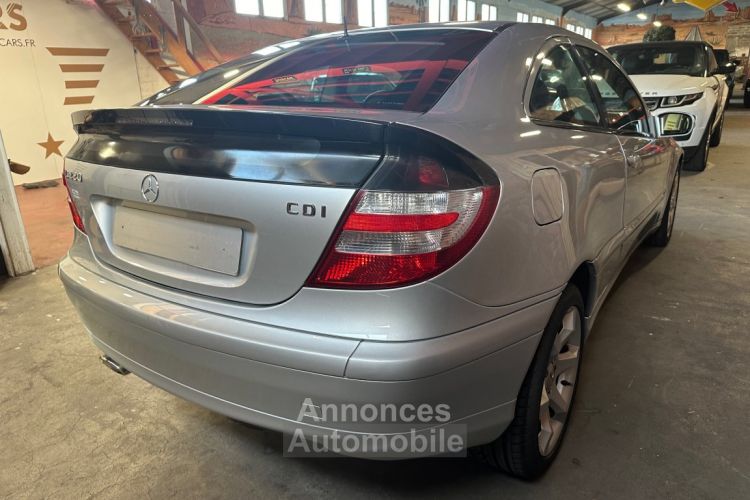 Mercedes Classe C Coupe Sport Coupé 220 CDI  - <small></small> 6.990 € <small>TTC</small> - #3