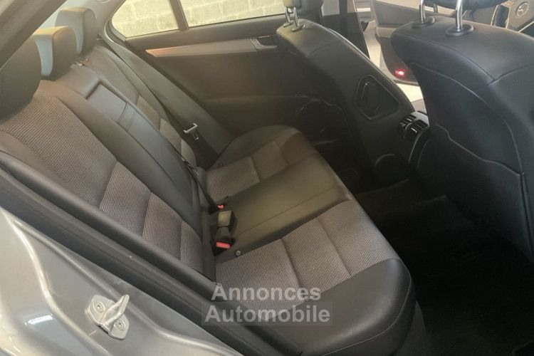 Mercedes Classe C III PHASE 2 AVANTGARDE 180 CDI 2.2 120 BVA7 1ERE MAIN TOIT OUVRANT - Garantie 1 an - <small></small> 15.970 € <small>TTC</small> - #17