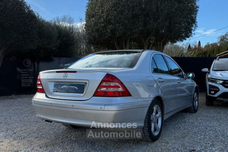 Mercedes Classe C Mercedes 240 avantgarde V6 170CH BVA - <small></small> 7.990 € <small>TTC</small> - #3