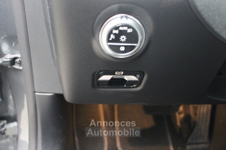 Mercedes Classe C V 220 D AVANTGARDE LINE 9G-TRONIC 1er main / toit ouvrant/historique complet - <small></small> 39.990 € <small>TTC</small> - #30