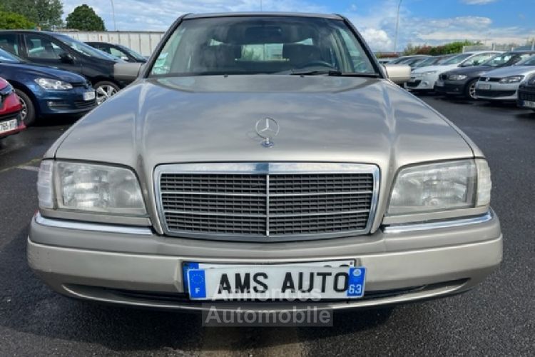 Mercedes Classe C W 202 Berline 250 TD 2.5 TD 20V 150 cv Boîte auto - <small></small> 3.490 € <small>TTC</small> - #2