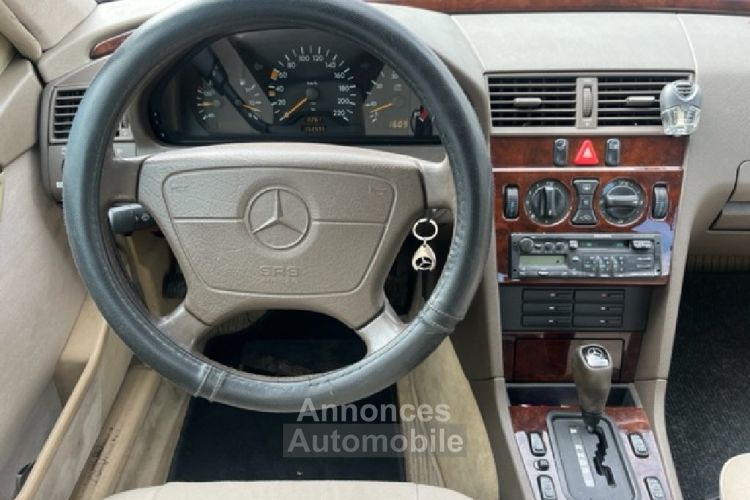 Mercedes Classe C W 202 Berline 250 TD 2.5 TD 20V 150 cv Boîte auto - <small></small> 3.490 € <small>TTC</small> - #9