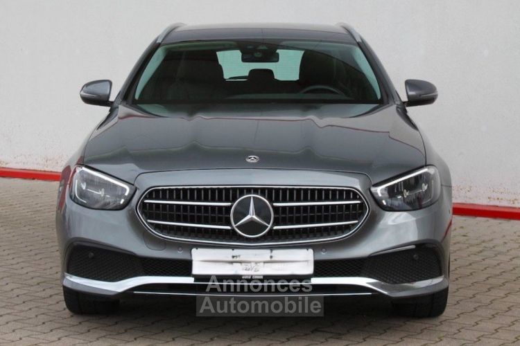 Mercedes Classe E  V (2)  300  AVANGARDE LINE 9G-TRONIC HYBRIDE* GARANTIE 12 MOIS* - <small></small> 39.990 € <small>TTC</small> - #3