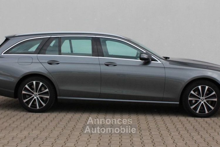 Mercedes Classe E  V (2)  300  AVANGARDE LINE 9G-TRONIC HYBRIDE* GARANTIE 12 MOIS* - <small></small> 39.990 € <small>TTC</small> - #8