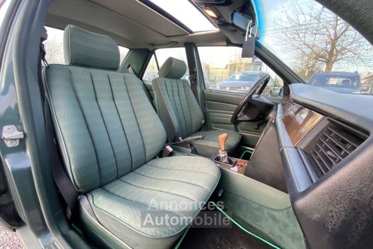 Mercedes Classe E 190 - <small></small> 9.500 € <small>TTC</small> - #13