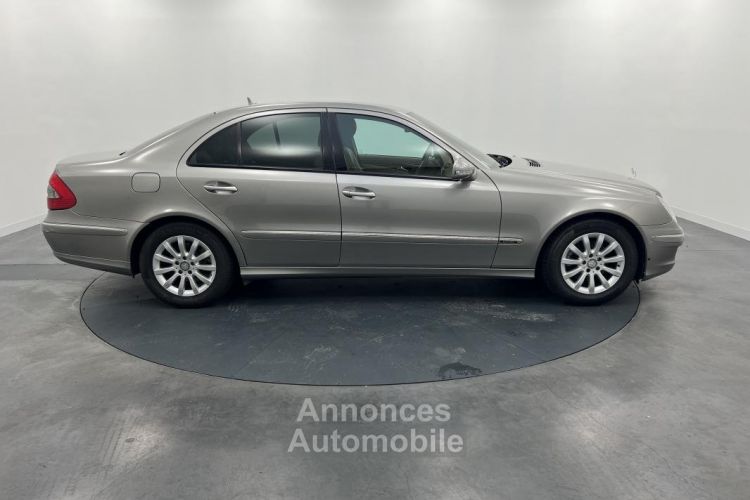 Mercedes Classe E 200 CDI Elegance - <small></small> 8.900 € <small>TTC</small> - #4