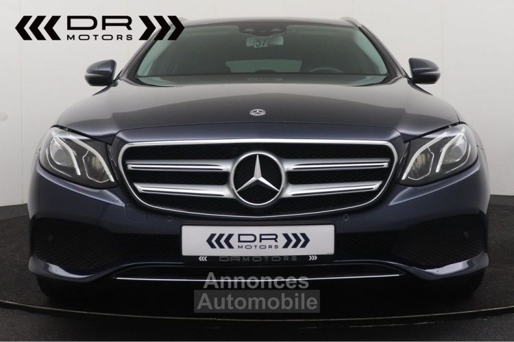 Mercedes Classe E 200 d 9GTRONIC - BUSINESS LINE LEDER NAVI WIDESCREEN HEAD UP - <small></small> 24.995 € <small>TTC</small> - #9