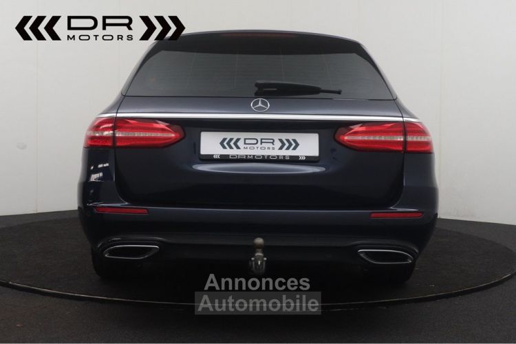 Mercedes Classe E 200 d 9GTRONIC BUSINESS SOLUTIONS - LEDER LED TREKHAAK - <small></small> 27.995 € <small>TTC</small> - #3