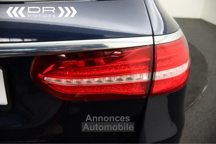 Mercedes Classe E 200 d 9GTRONIC BUSINESS SOLUTIONS - LEDER LED TREKHAAK - <small></small> 27.995 € <small>TTC</small> - #49