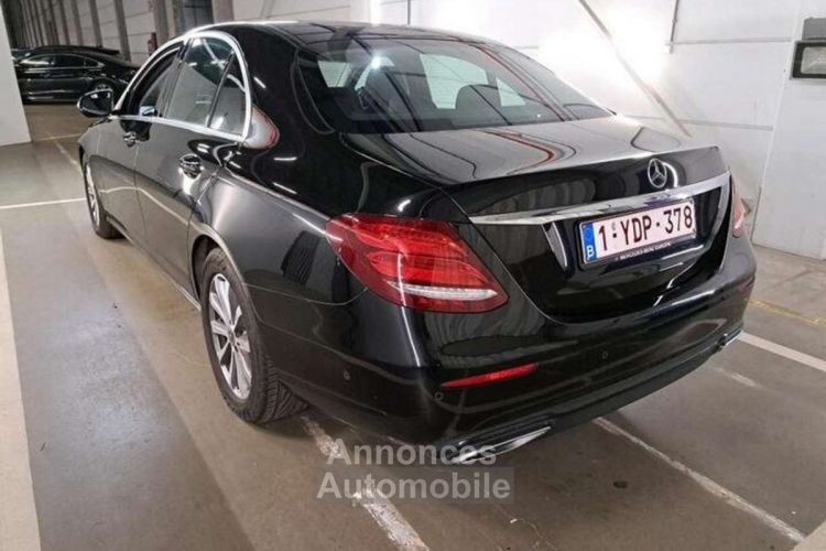 Mercedes Classe E 200 d Berline Avantgarde - <small></small> 31.290 € <small>TTC</small> - #4