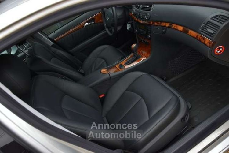 Mercedes Classe E 240 Elegance - AUTOMAAT - CARPASS - LEDER - XENON - CRUISE - PDC - - <small></small> 9.990 € <small>TTC</small> - #10