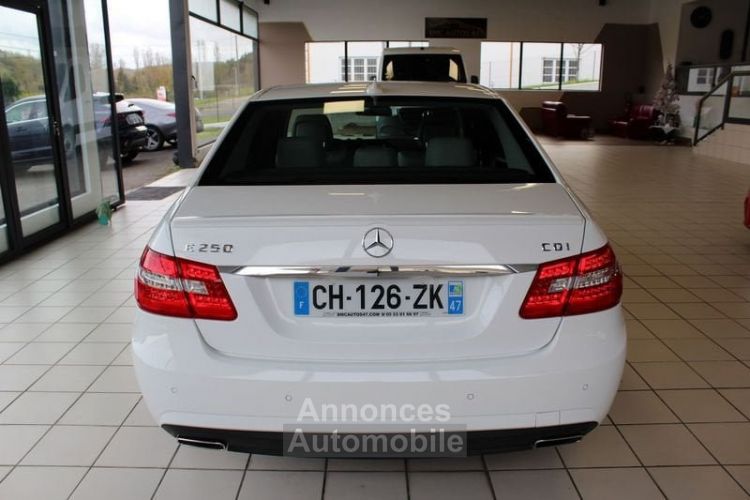 Mercedes Classe E 250 CDI BlueEfficiency Avantgarde Executive A - <small></small> 17.900 € <small>TTC</small> - #16