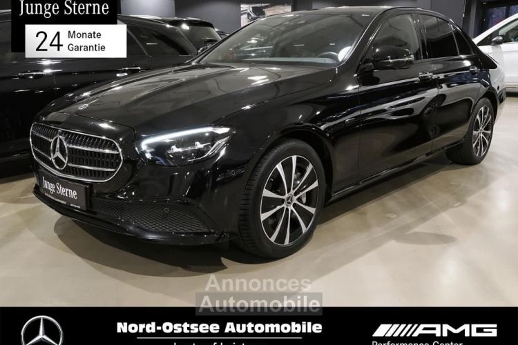 Mercedes Classe E 300 Avantgarde HUD Night  - <small></small> 37.490 € <small>TTC</small> - #1