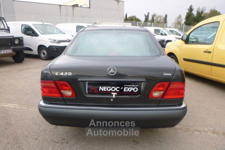 Mercedes Classe E 420 v8 Elégance A - <small></small> 8.990 € <small>TTC</small> - #4