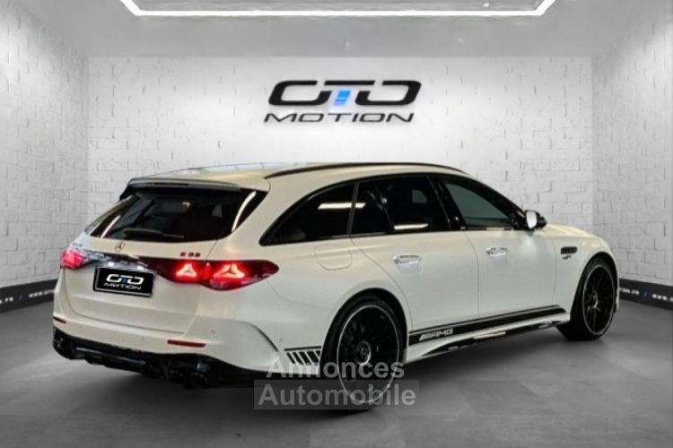 Mercedes Classe E BREAK 53 Hybrid AMG Speedshift TCT 9G AMG 4Matic+ - <small></small> 132.990 € <small></small> - #5