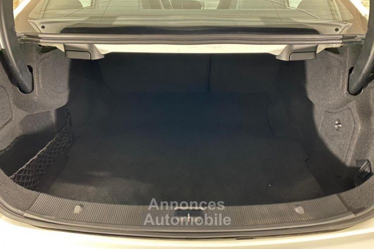 Mercedes Classe E COUPE 350 E350 CDI V6 231ch BVA Pack AMG - Suivi complet - Toit ouvrant - Peinture nacrée - <small></small> 16.490 € <small>TTC</small> - #36