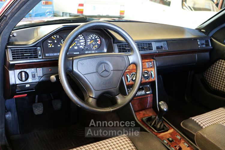 Mercedes Classe E E220 - <small></small> 24.900 € <small>TTC</small> - #8
