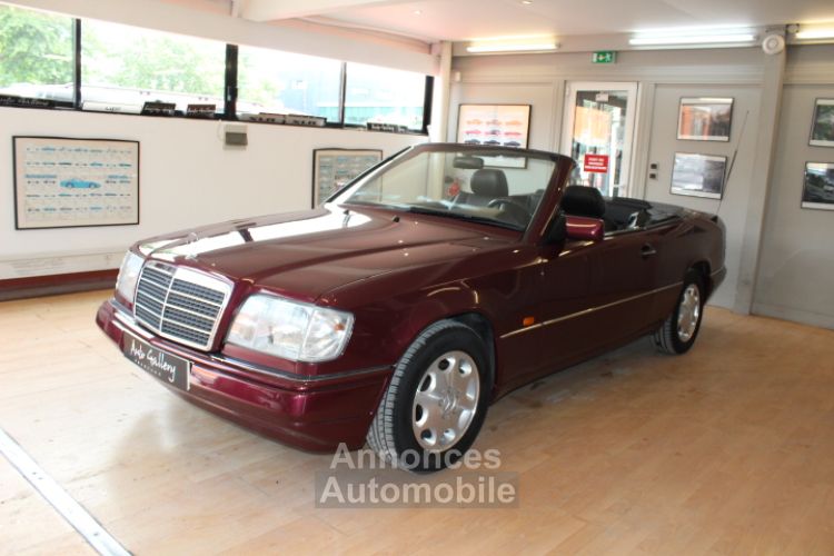 Mercedes Classe E E220 CABRIOLET BVA - <small></small> 24.900 € <small></small> - #29