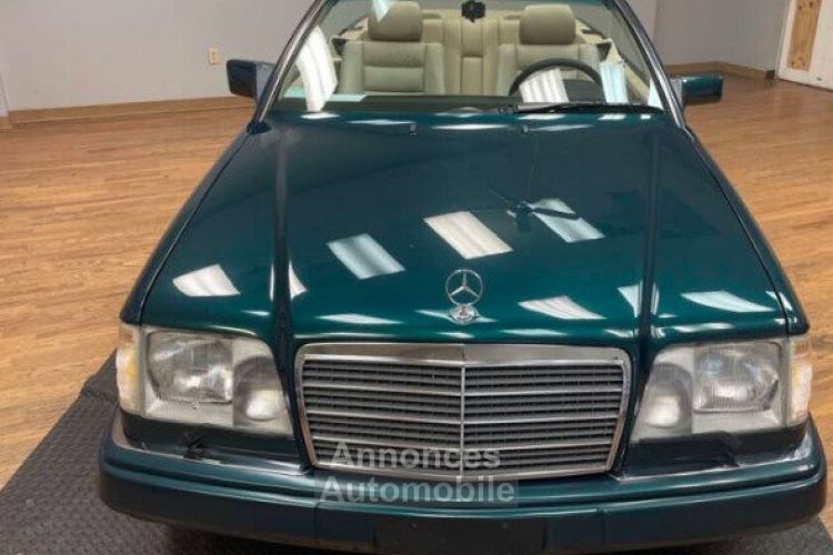 Mercedes Classe E E320 CABRIOLET - <small></small> 19.990 € <small>TTC</small> - #2