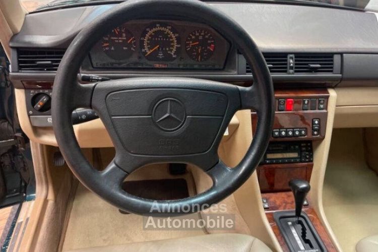 Mercedes Classe E E320 CABRIOLET - <small></small> 19.990 € <small>TTC</small> - #3