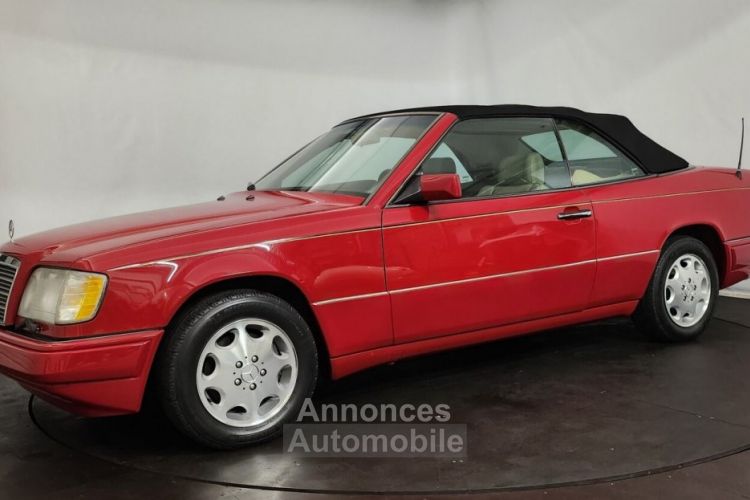 Mercedes Classe E E320 cabriolet - <small></small> 29.900 € <small>TTC</small> - #2