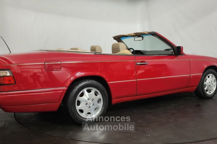 Mercedes Classe E E320 cabriolet - <small></small> 29.900 € <small>TTC</small> - #4