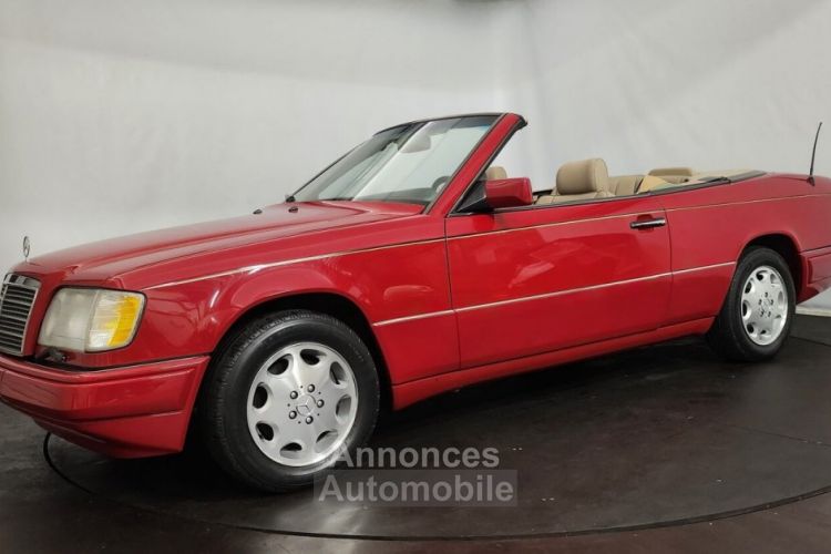 Mercedes Classe E E320 cabriolet - <small></small> 29.900 € <small>TTC</small> - #8