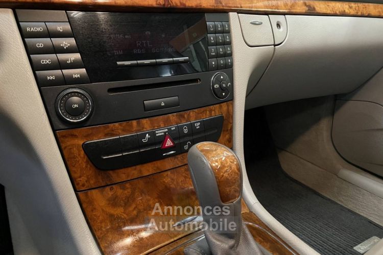 Mercedes Classe E II  (S210) 320 V6 Elegance BA - <small></small> 7.490 € <small>TTC</small> - #11