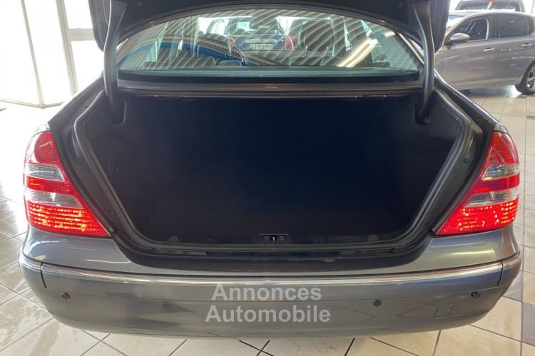 Mercedes Classe E III (S211) 200K Avantgarde BA - <small></small> 8.990 € <small>TTC</small> - #19