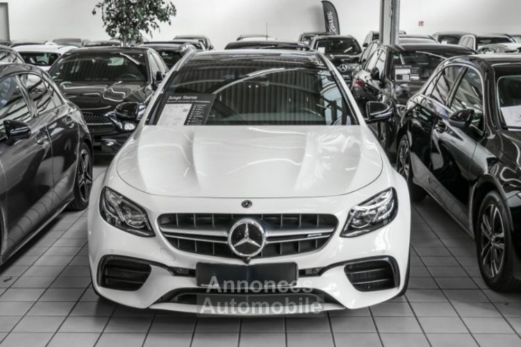 Mercedes Classe E V 63 AMG 571ch 4Matic+ 9G - <small></small> 59.990 € <small>TTC</small> - #2