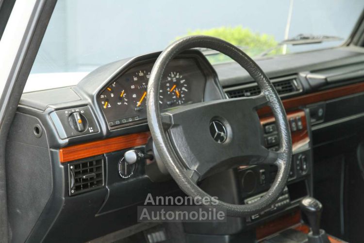 Mercedes Classe G 300 GD -SWB W463 1st Owner - <small></small> 21.900 € <small>TTC</small> - #12