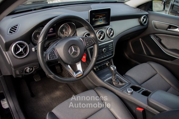 Mercedes Classe GLA 180 - PARKEERCAMERA - NAVIGATIE - AIRCO - STIJL PAKKET - ZETELVERWARMING - EURO 6B - <small></small> 15.999 € <small>TTC</small> - #3