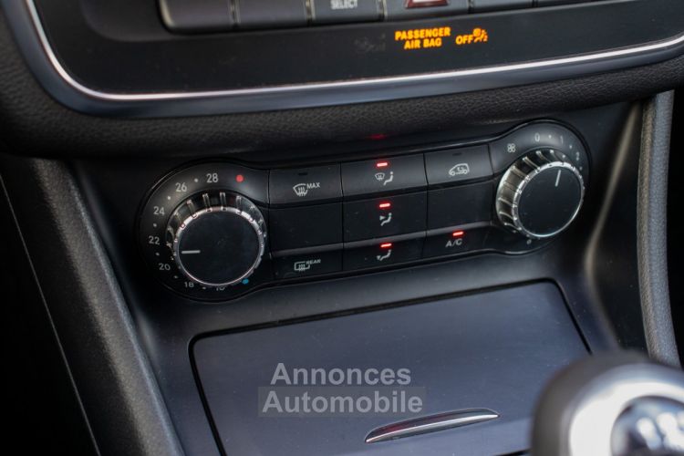 Mercedes Classe GLA 180 - PARKEERCAMERA - NAVIGATIE - AIRCO - STIJL PAKKET - ZETELVERWARMING - EURO 6B - <small></small> 15.999 € <small>TTC</small> - #22