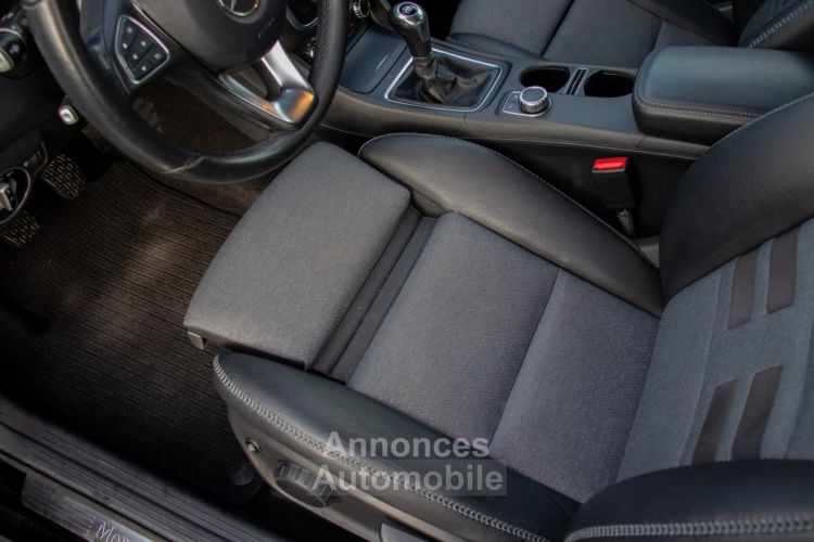 Mercedes Classe GLA 180 - PARKEERCAMERA - NAVIGATIE - AIRCO - STIJL PAKKET - ZETELVERWARMING - EURO 6B - <small></small> 15.999 € <small>TTC</small> - #34