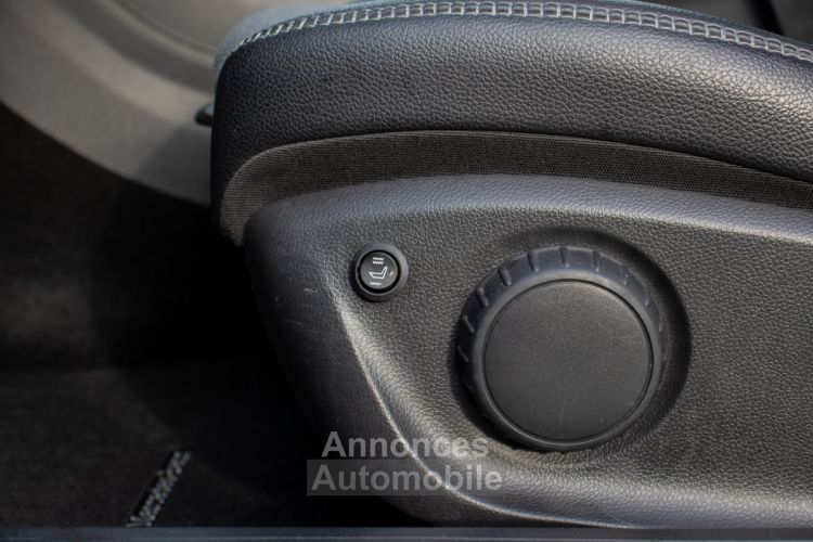 Mercedes Classe GLA 180 - PARKEERCAMERA - NAVIGATIE - AIRCO - STIJL PAKKET - ZETELVERWARMING - EURO 6B - <small></small> 15.999 € <small>TTC</small> - #35