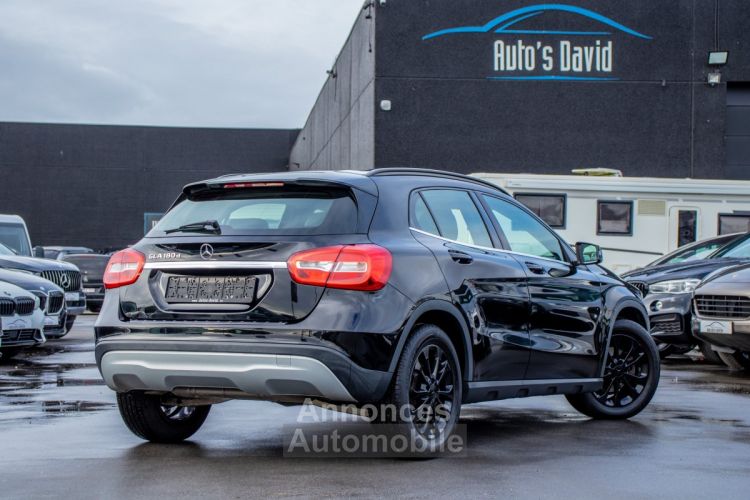 Mercedes Classe GLA 180 - PARKEERCAMERA - NAVIGATIE - AIRCO - STIJL PAKKET - ZETELVERWARMING - EURO 6B - <small></small> 15.999 € <small>TTC</small> - #41