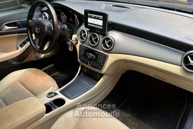 Mercedes Classe GLA 180 INSPIRATION 7-G DCT A - <small></small> 16.990 € <small>TTC</small> - #14