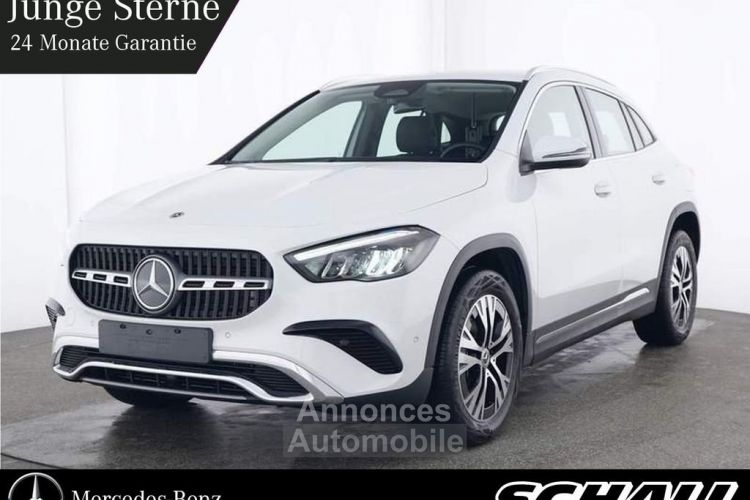 Mercedes Classe GLA 180 PROGRESSIVE LED NAV KAM - <small></small> 33.989 € <small>TTC</small> - #1