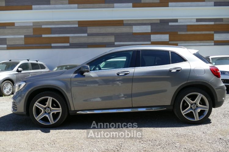 Mercedes Classe GLA 200 156 Ch FASCINATION PACK AMG TOIT OUVRANT 7g DCT - <small></small> 23.990 € <small>TTC</small> - #2