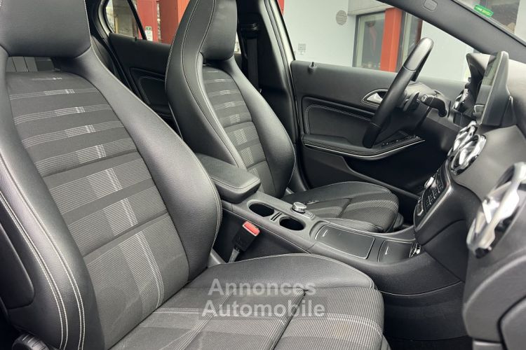 Mercedes Classe GLA 200 1.6 i 7G-DCT 156 cv BVA INTUITION - <small></small> 20.690 € <small>TTC</small> - #10