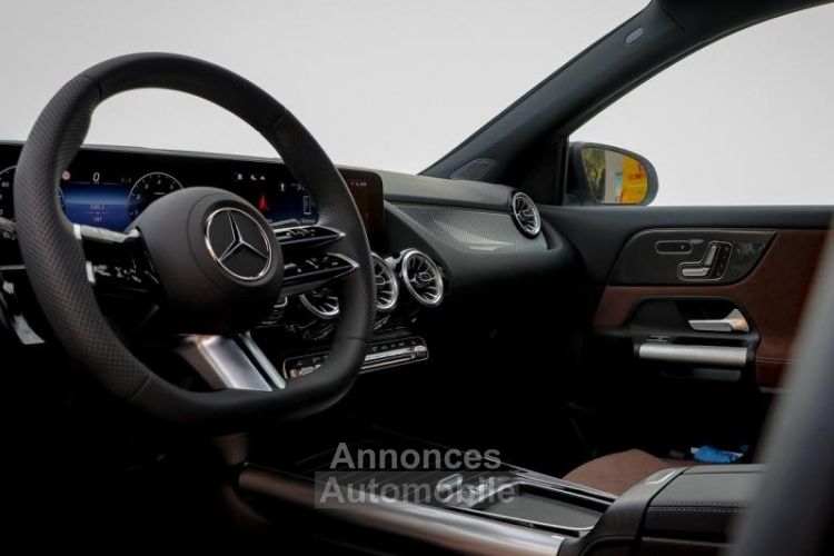 Mercedes Classe GLA 200 163ch AMG Line 7G-DCT - <small></small> 49.376 € <small>TTC</small> - #4