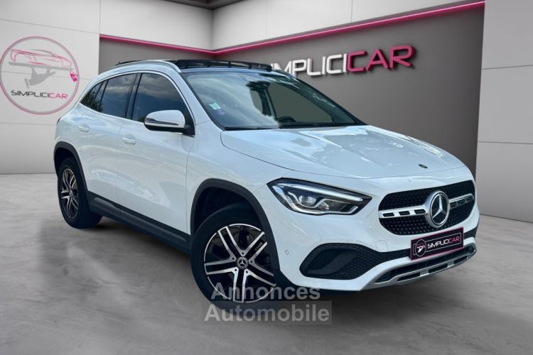 Mercedes Classe GLA 200 7G-DCT Progressive Line / ENTRETIEN / TOIT PANO / GARANTIE 12 MOIS - <small></small> 30.990 € <small>TTC</small> - #1