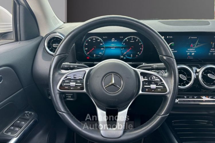 Mercedes Classe GLA 200 7G-DCT Progressive Line / ENTRETIEN / TOIT PANO / GARANTIE 12 MOIS - <small></small> 30.990 € <small>TTC</small> - #14